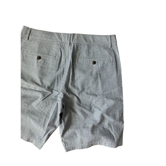 CLUB MONACO Men’s Pinstripe Shorts Size 32 NEW - Picture 5 of 6